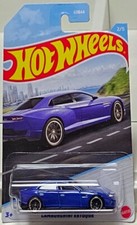 Hot Wheels 2022 - Luxury Sedans 02/05 - Lamborghini Estoque