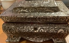 kleine schmuckschatulle, Älter, Vintage, Rote Seide, Silberfarbene, Holz