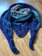 Gehäkeltes Tuch Dreieckstuch