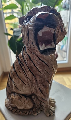 Schöne keramikfigur tiger - keramikfigur,