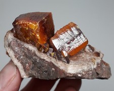 Wulfenit - Erupción Mine, Los