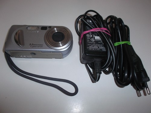 Sony cybershot dsc - -,