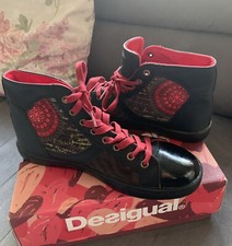 * Neue Leder Chucks * Desigual