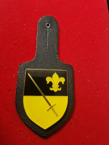 Brustanhänger