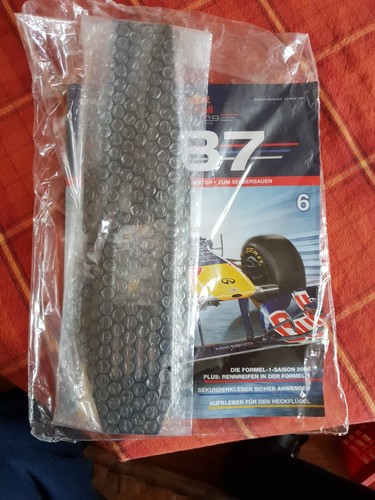 Deagostini red bull - deagostini,