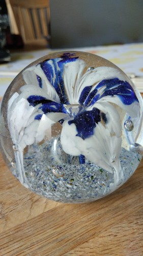 Schwerer kugel glas - schwerer,