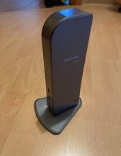 Toshiba Dynadock Dockingstation Grau | USB 3.0 HDMI LAN |