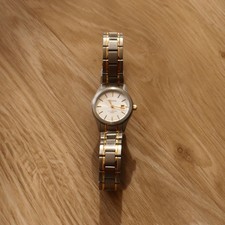 PULSAR Titanium Damen Uhr Armbanduhr Titan Gold Farben VX82 X527 Ladies Watch