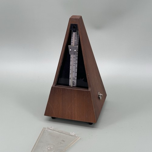Ddr metronom holz - metronom, pyramide