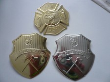 Kostümzubehör Karneval Fasching 3 Abzeichen Anstecker Feuerwehrmann Verkleidung