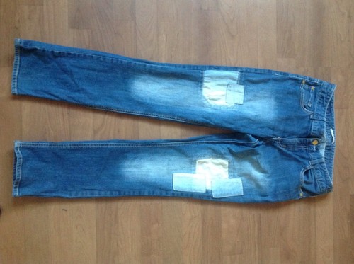 Jeans mit quadratischen