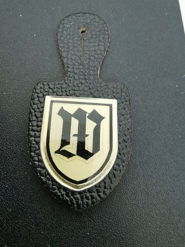 Brustanhänger