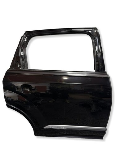 Audi 2023 hinten - 4m, rechts