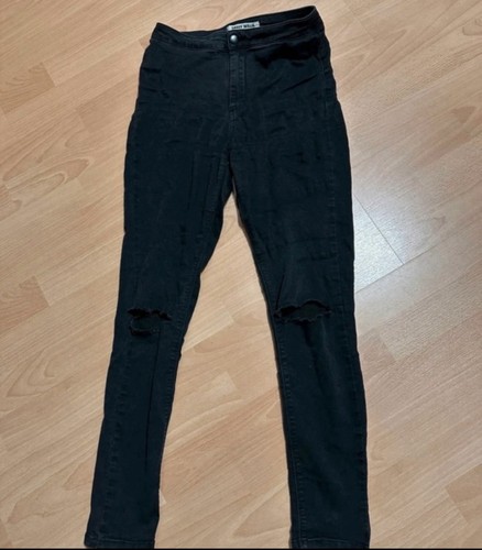 Schwarze jeans mit löchern - schwarze,