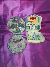 2 POLLY POCKET MINI WELTEN-MÄDCHEN JUNGE SPIELDOSE-1992 und 1997-POKEMON 