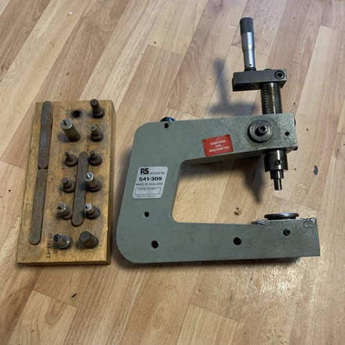 Handhebelpresse stock von - stock,