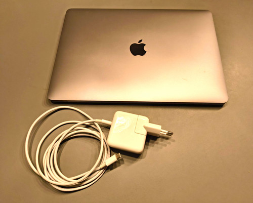 Apple macbook air - apple,
