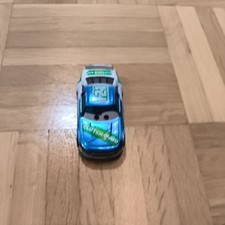 Disney Pixar Cars Dino Draftsky #121 Clutch Aid Piston Cup Racers