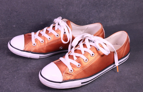 Converse sneaker chucks - chucks, as