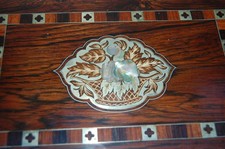 Antikes Holzkästchen