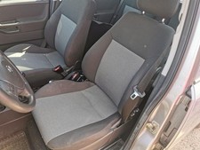 Opel Meriva A Fahrersitz Autositz Sitz vorn links Stoff  Höhenverstellung