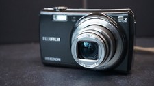 Fujifilm FinePix F200 EXR