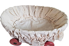 Nostalgischer Puppenwagen - aus Korb - auf Holzräder - mit Dekor!