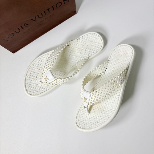 Louis vuitton pre owned - louis, line