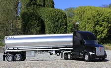 Spielzeug LKW Kenworth T700