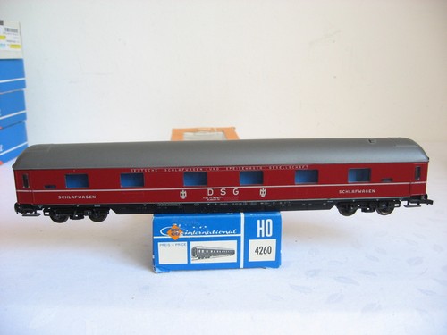 Db233 roco h0 - db233/4*,