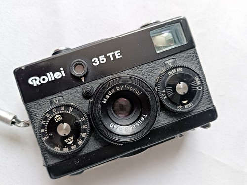 Schwarz rollei mit - schwarz,