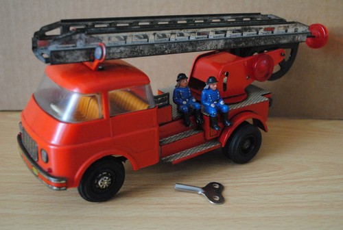 Ddr spielzeug lkw feuerwehr - ddr,