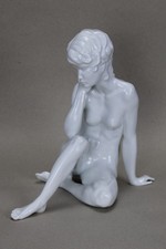 Porzellanfigur AK Kaiser Die Sinnende Akt Nr. 489 Gawantka Höhe ca. 23 cm Figur