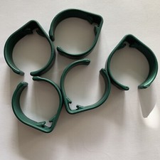 5 Schlauchhalterungen von Vorwerk!