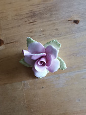 elegante, zierliche Rose als Brosche, Porzellan, aus England