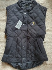 Kinderreitweste schwarz wattiert Gr.176, tailliert, kleiner, eher 158/164