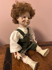 Halloween Deko Wuschelkopf Porzellan Puppe als Kämpfer #Grusel