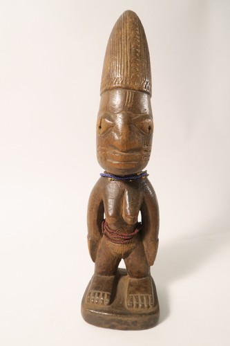 Alte zwillingsfigur ibeji - zwillingsfigur,