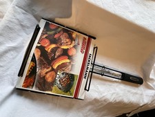 Grillhalter mit 4 Spiessen