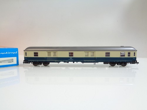 Roco gepäckwagen der - ac,