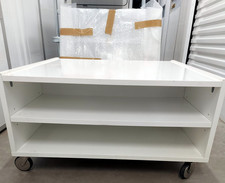 Couchtisch IKEA weiß auf