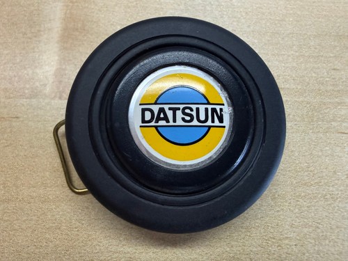 Hupenknopf datsun 240 - 240, 280