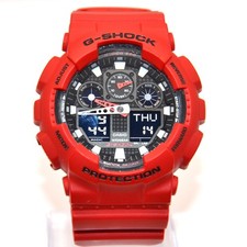 Rote Casio G-SHOCK GA-100B