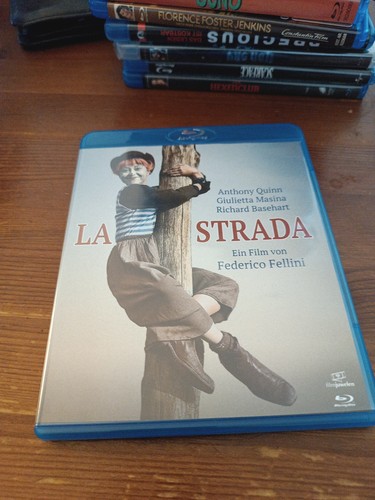 Strada das lied der - la,