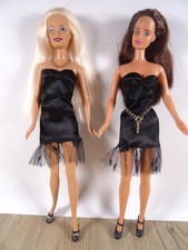 2 wertvolle Barbiepuppen