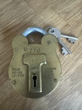 Antikes Vorhängeschloss SQUIRE 770 – Old English, Messing, mit Schlüssel 