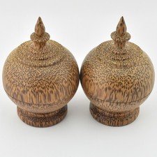 2x Vintage gedrechseltes