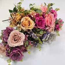 Blumengesteck Hochzeit Kuchen