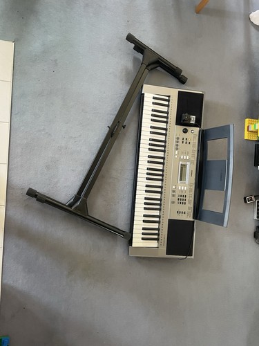 Yamaha digital keyboard - digital,