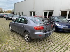 Motorhalter Mazda 3 Stufenheck